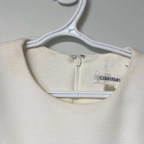 Calvin Klein Sleeveless Colour-block Sheath Dress - Picture 5 of 8